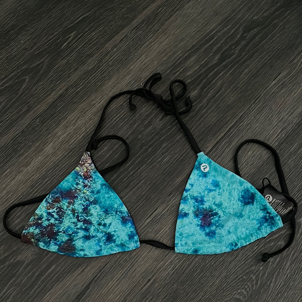Pelagic bikini top